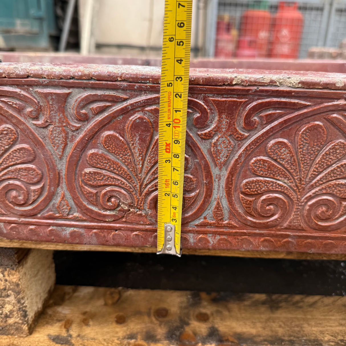 Decorative Glazed Brown Sink