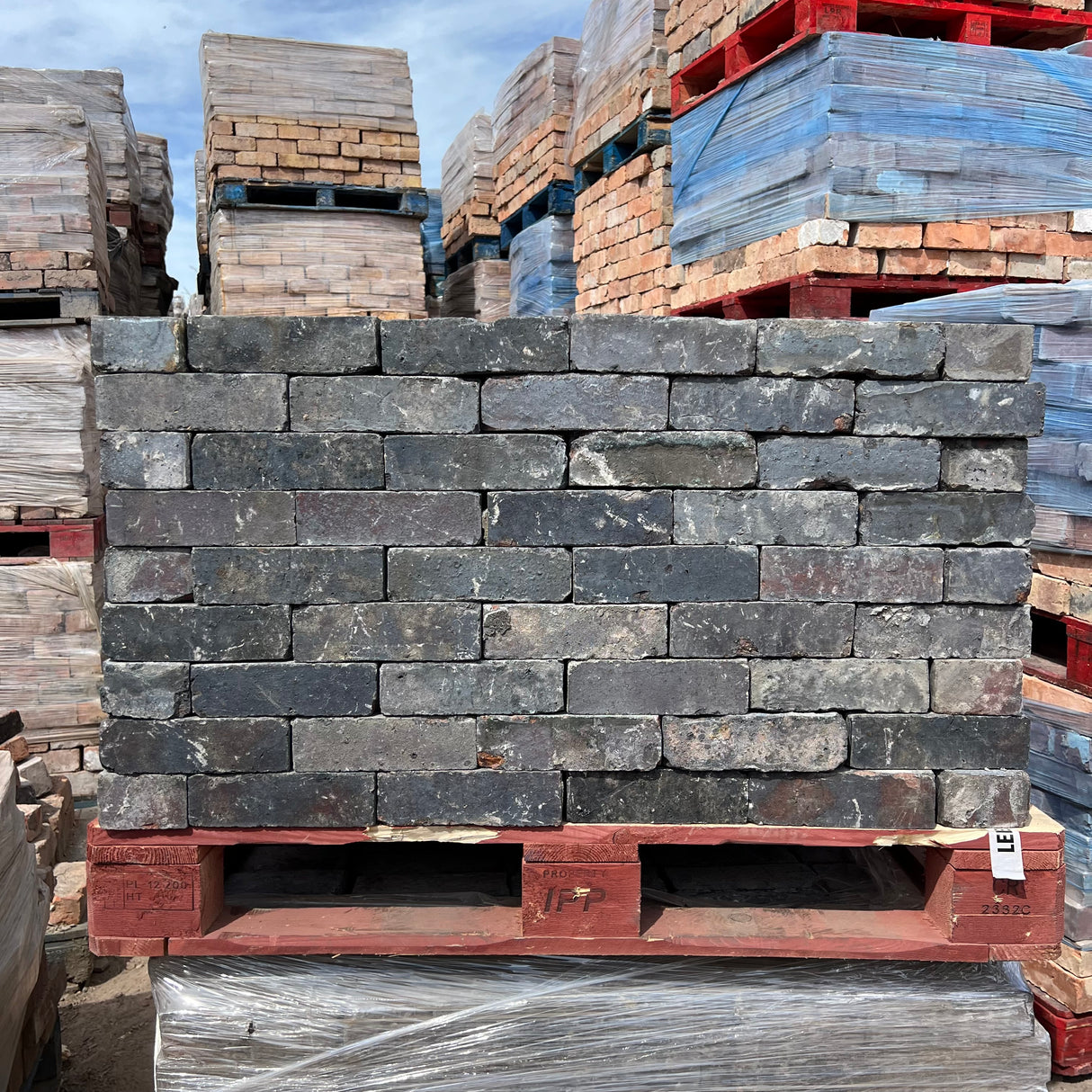 Reclaimed 68mm Imperial Staffordshire Blue Bricks
