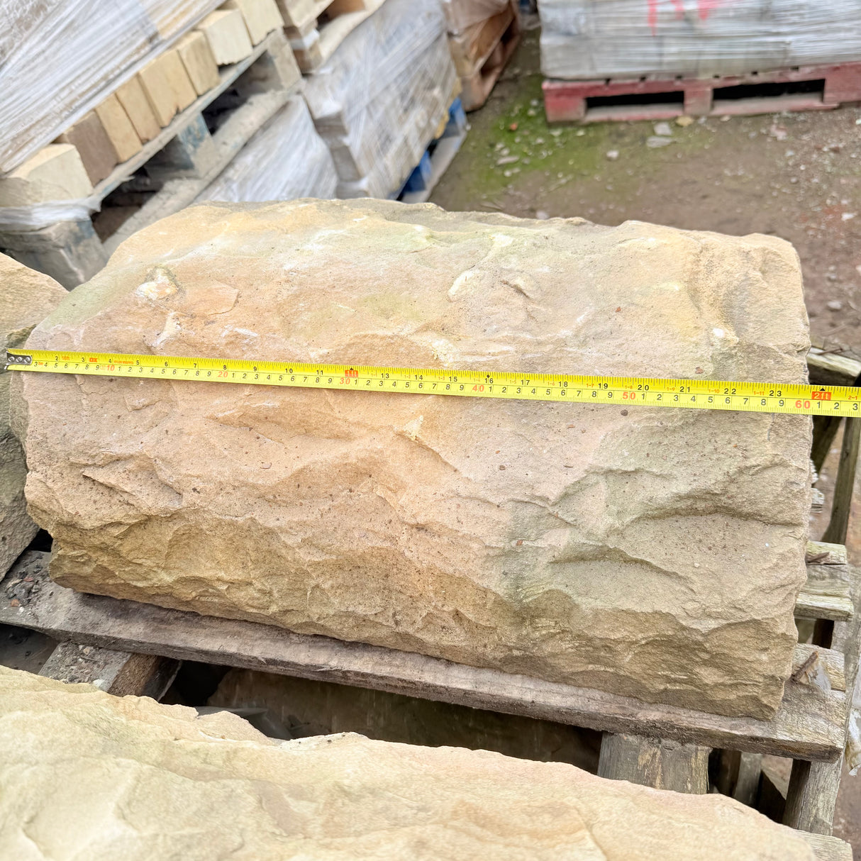 Half Round Stone Coping - 600mm Long