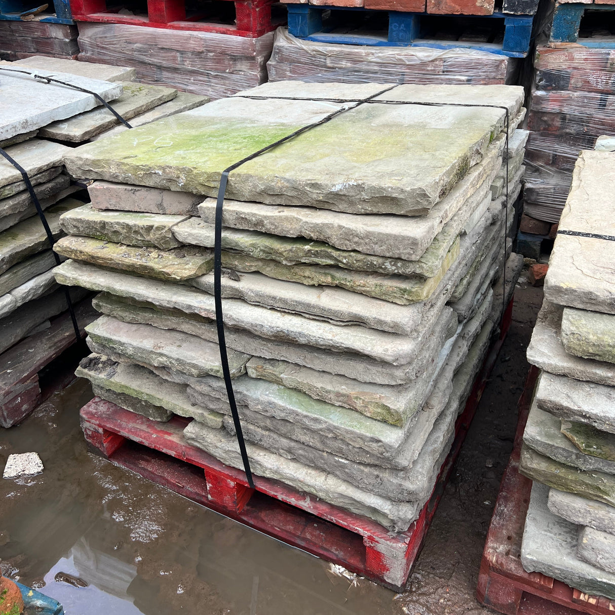 Reclaimed Grade A Yorkshire Stone Paving - Per SQM