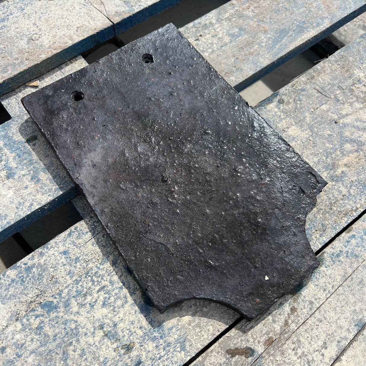 Reclaimed Staffordshire Blue Fishtail Roof Tile