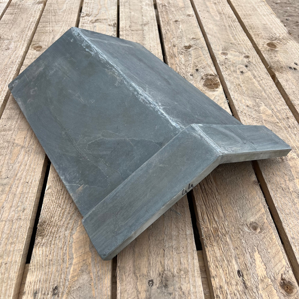 New Brazilian Slate Roof Capped Ridge Tile - 125 Degree