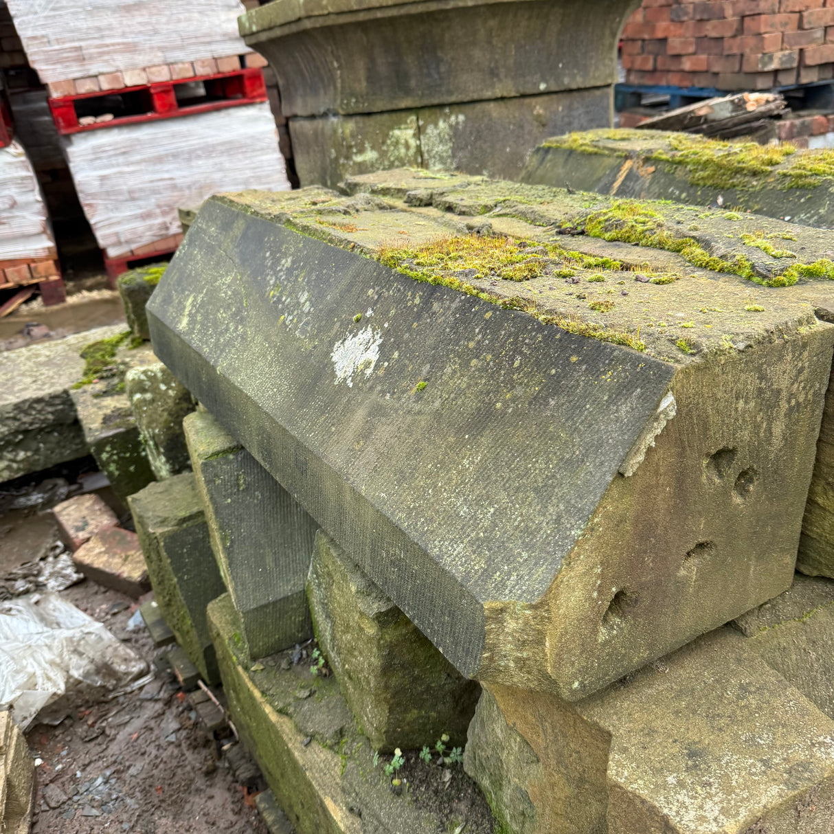 Reclaimed Stone Plinth Course - Job Lot