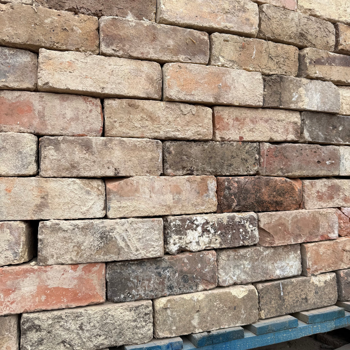 Reclaimed Yellow Multi Handmade Bricks | Pack of 250 Bricks | Free Delivery