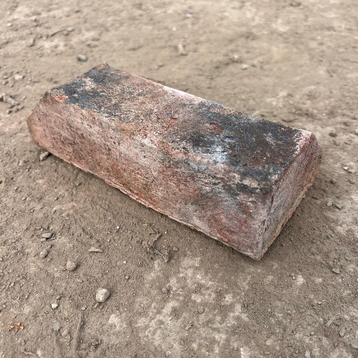 65mm Handmade Plinth External Return (Right Hand) Brick PL7.2 - Reclaimed Brick Company