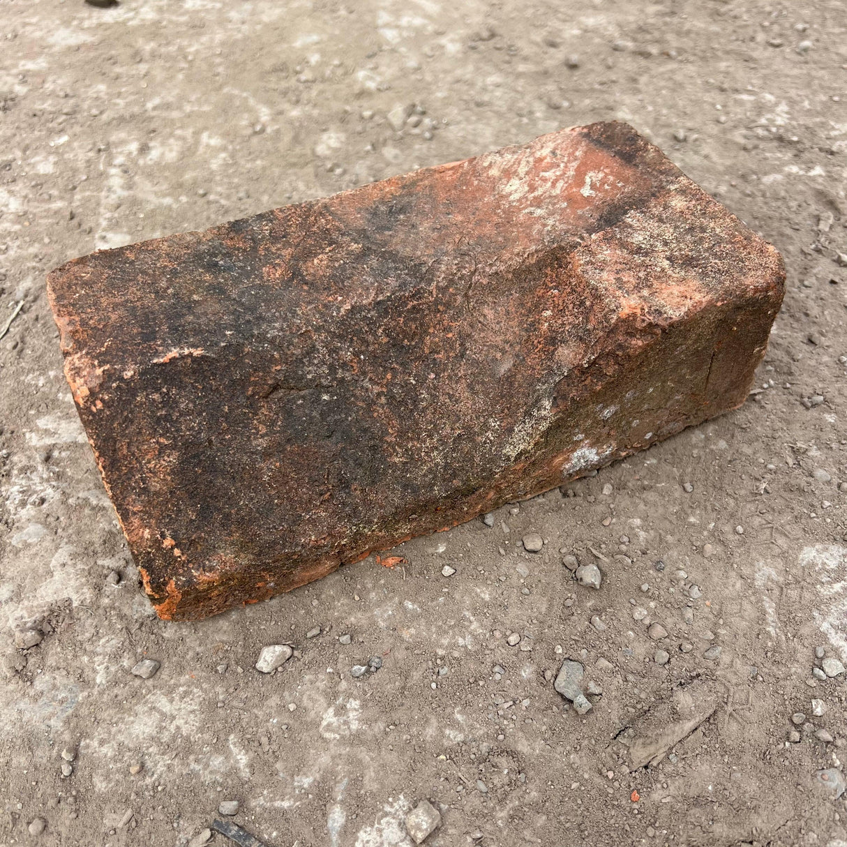 65mm Handmade Plinth Internal Return (Right Hand) Brick PL4.2 - Reclaimed Brick Company