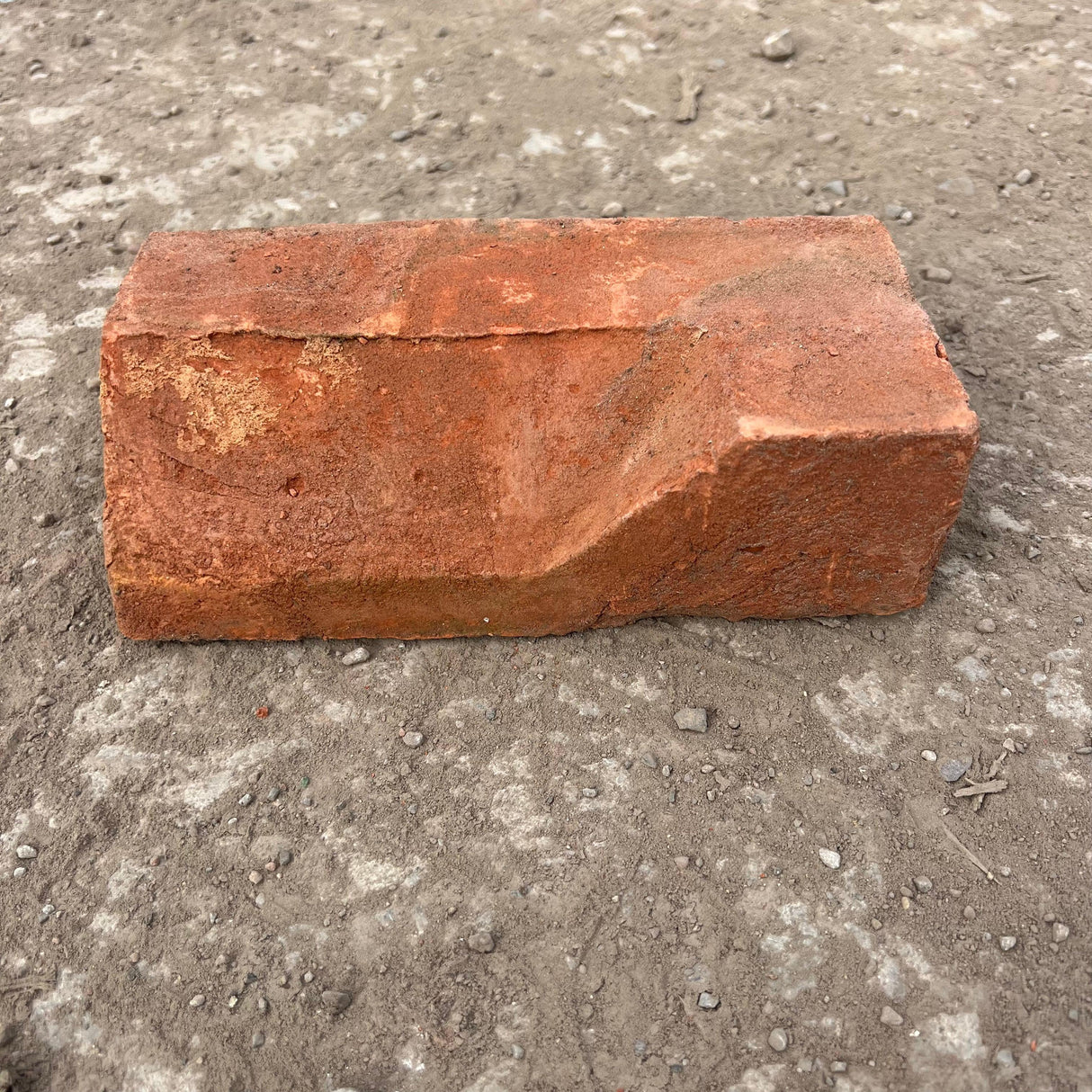65mm Handmade Plinth Internal Return (Right Hand) Brick PL4.2 - Reclaimed Brick Company