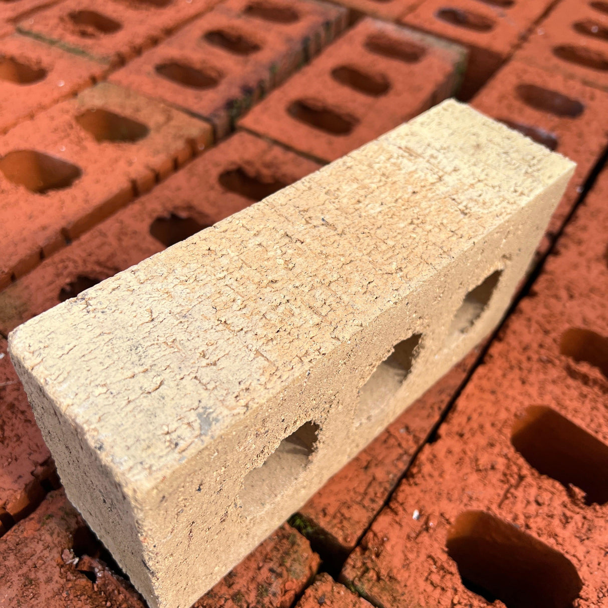 65mm Yellow Dragface Wirecut Facing Bricks - New - Reclaimed Brick Company