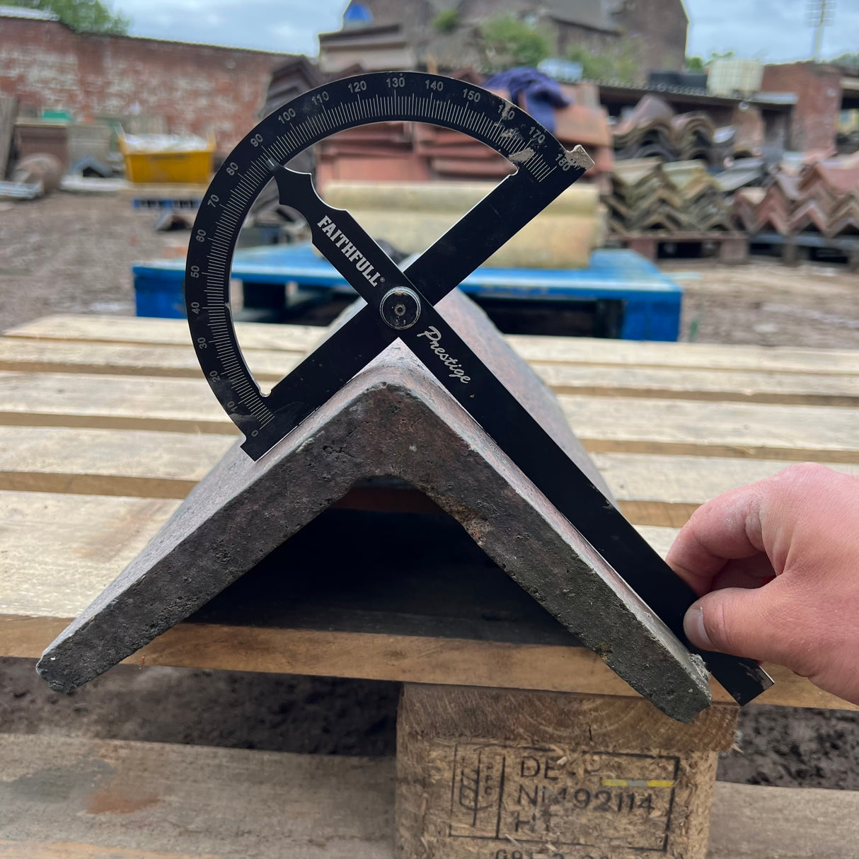 Reclaimed Brindle Clay Triangle Roof Ridge Tile - 90 Degree