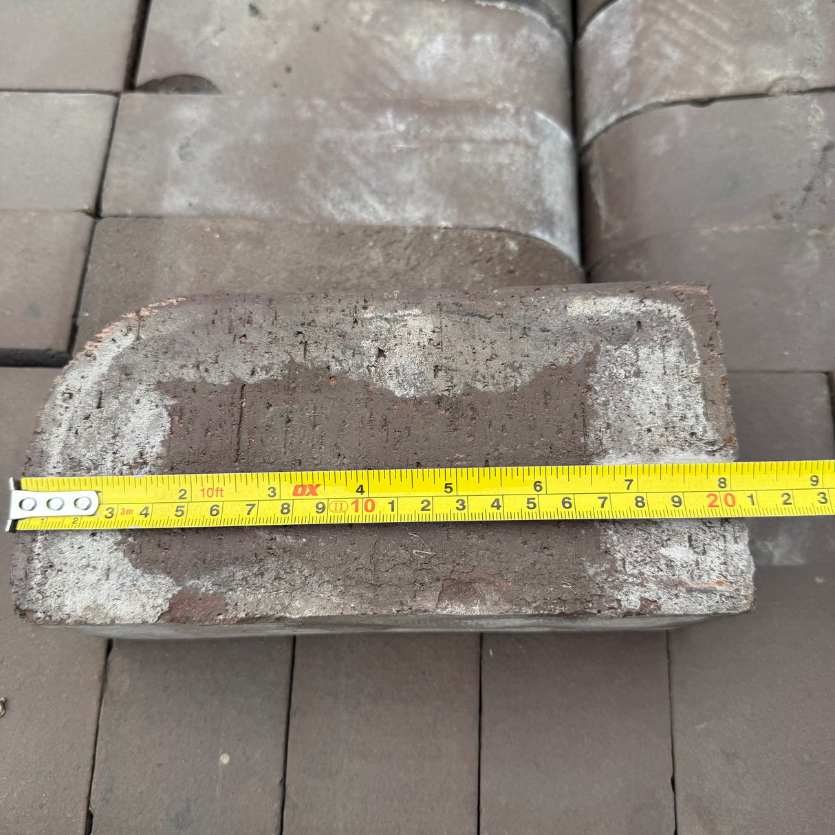 Reclaimed Brindle Blue Bullnose Brick