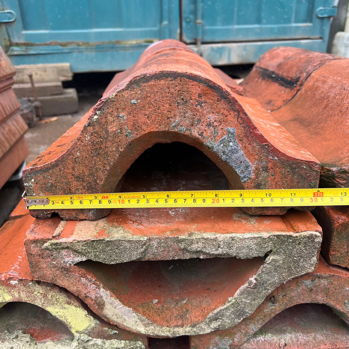 Reclaimed Saddleback Wall Coping Bricks - Job Lot of 25