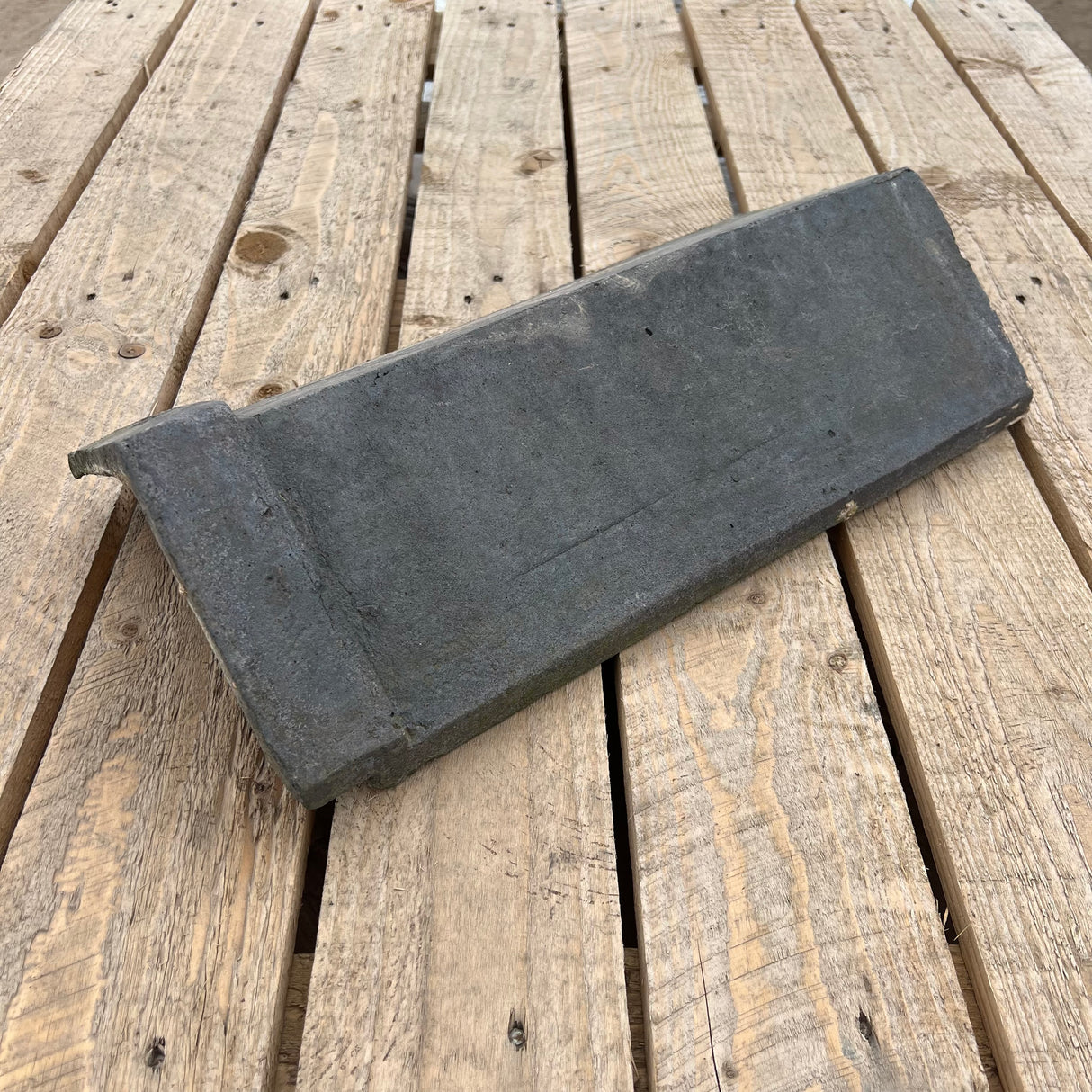 Reclaimed Staffordshire Blue 18" x 10" Triangle Clay Capped Ridge Tile - 115 Degree