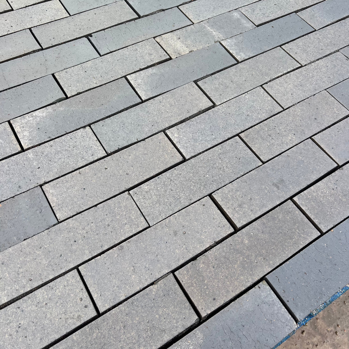 73mm Imperial Blue Solid Engineering Bricks | Pack of 280 Bricks | Free Delivery