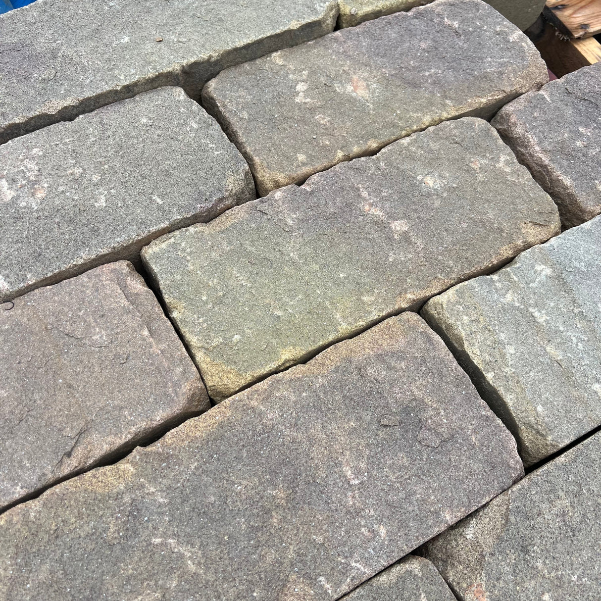 140mm Britannia Aged Tumbled Sandstone Building Stone - Per SQM