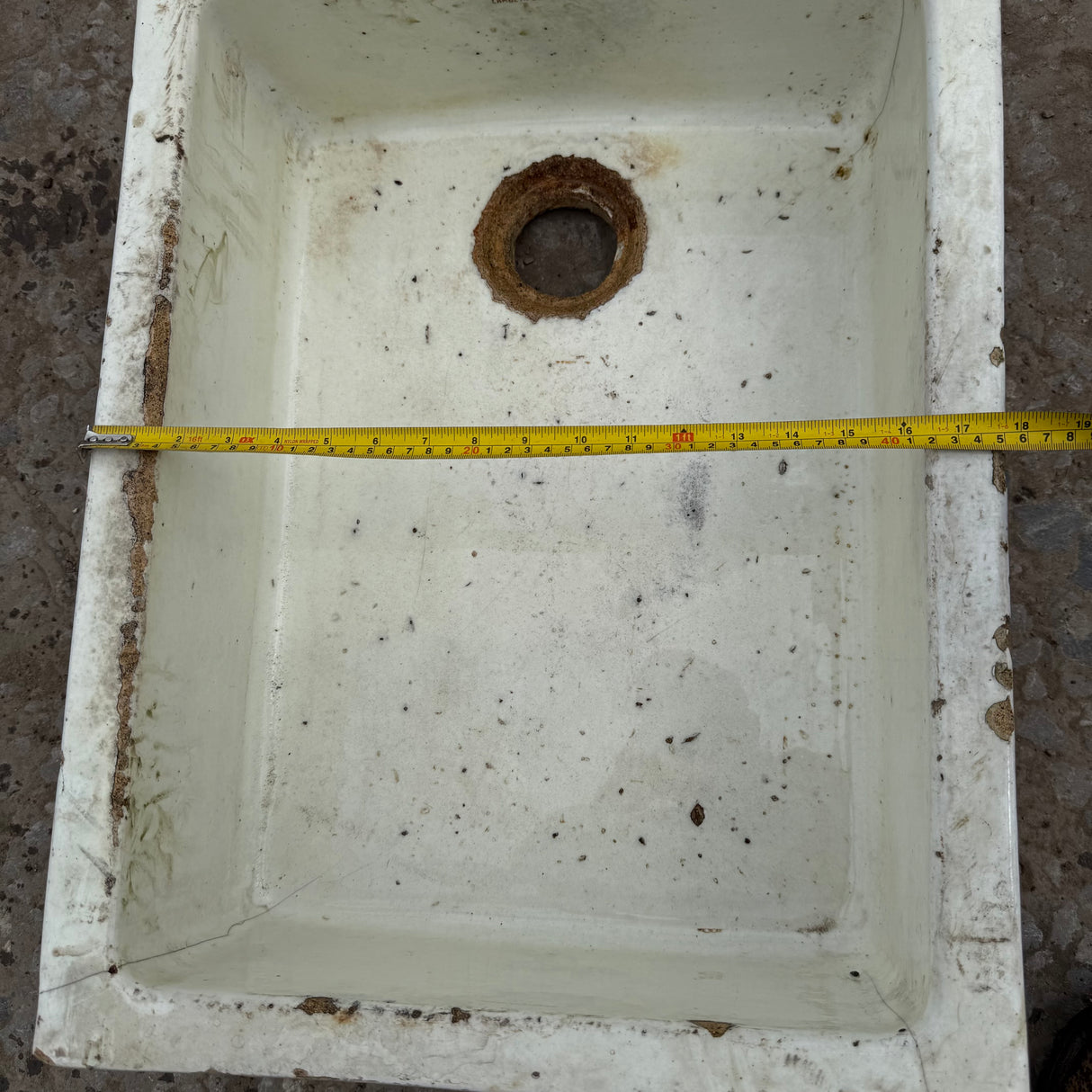Reclaimed White Belfast Sink