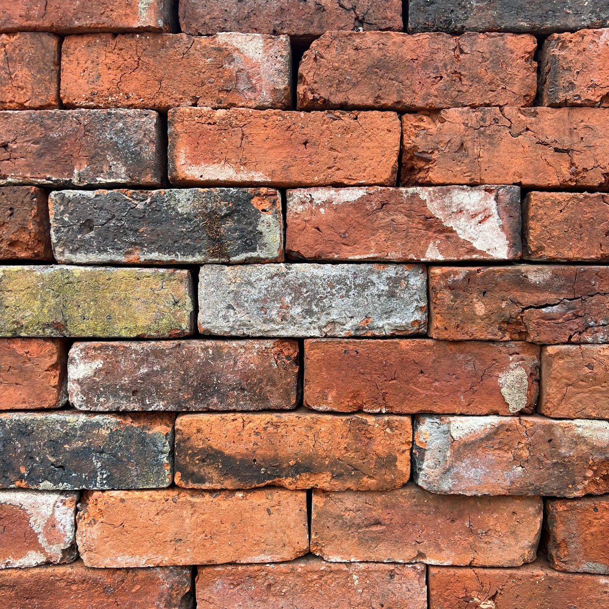 Reclaimed 3 inch Victorian Handmade Imperial Bricks | Pack of 250 Bricks | Free Delivery - Reclaimed Brick Company