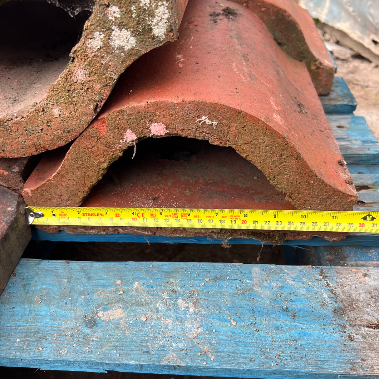 Reclaimed Terracotta Red Wall Coping Brick - Job Lot of 14ft