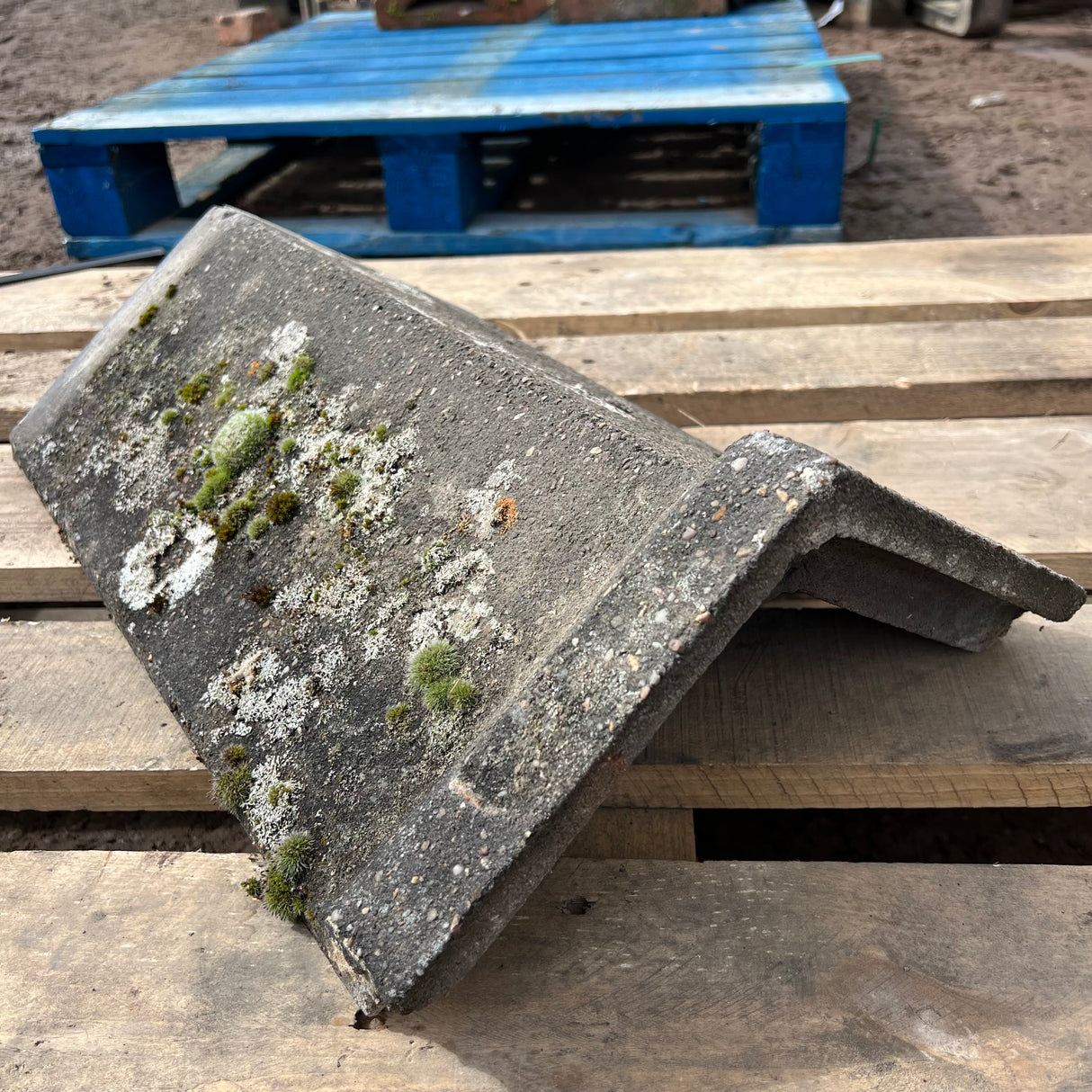 Reclaimed 18" Capped Concrete Grey Roof Ridge Tiles - 110 Degree