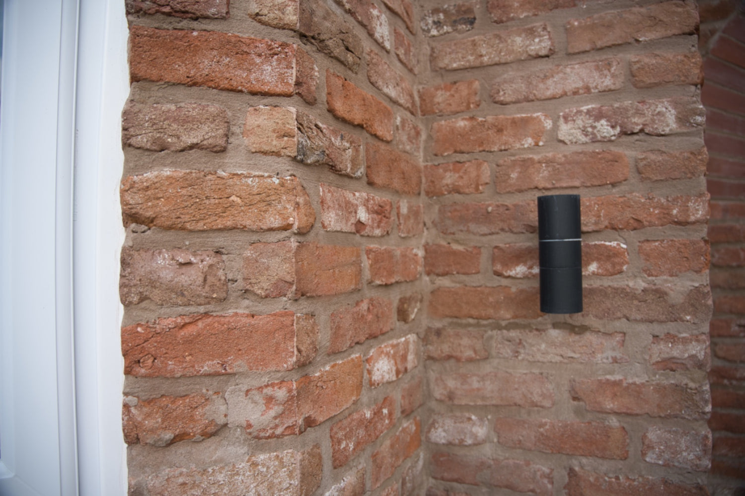 New Build Development Using Reclaimed Antique Bricks