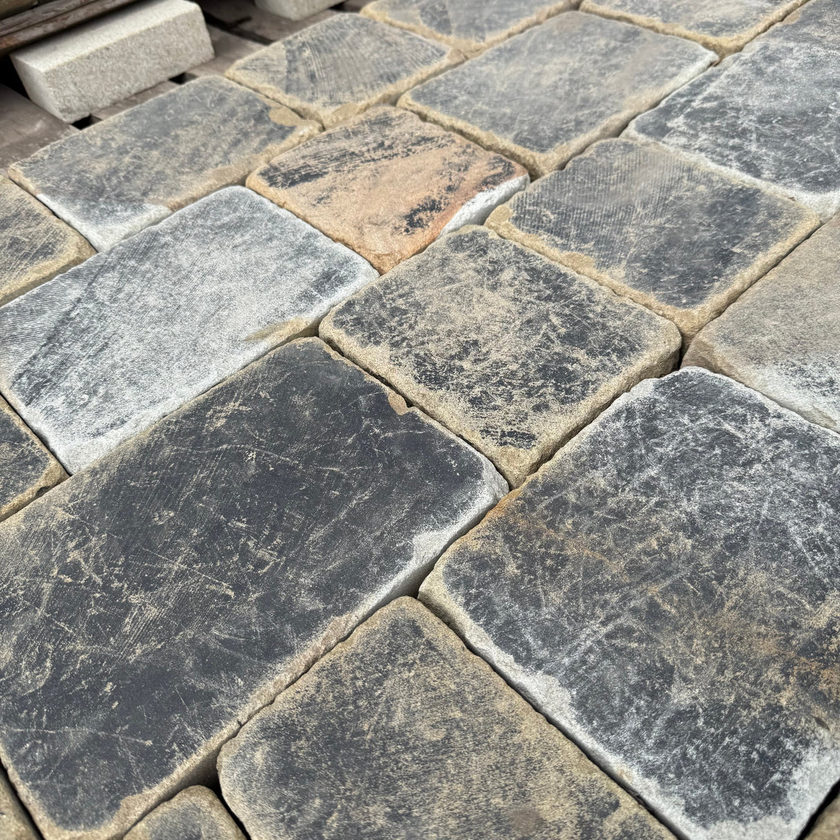 New Weathered Yorkshire Sandstone Cobble Setts - Per SQM