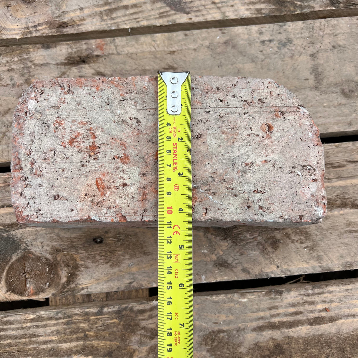 Reclaimed Imperial Wirecut Bullnose Brick