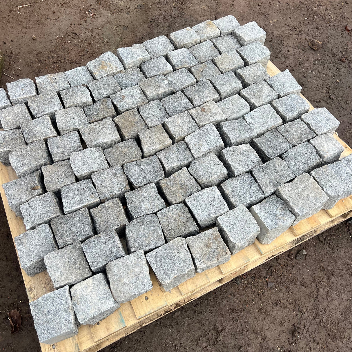 New Portuguese 4" x 4" Grey Granite Setts - Per Bag