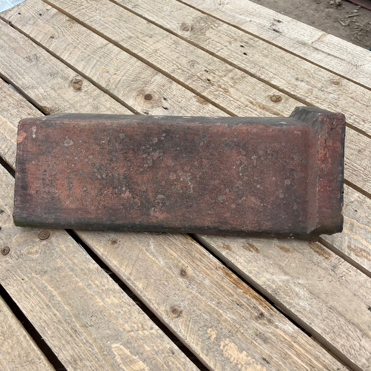 Reclaimed 18" Terracotta Red Triangle Capped Clay Roof Ridge Tile - 110 Degree