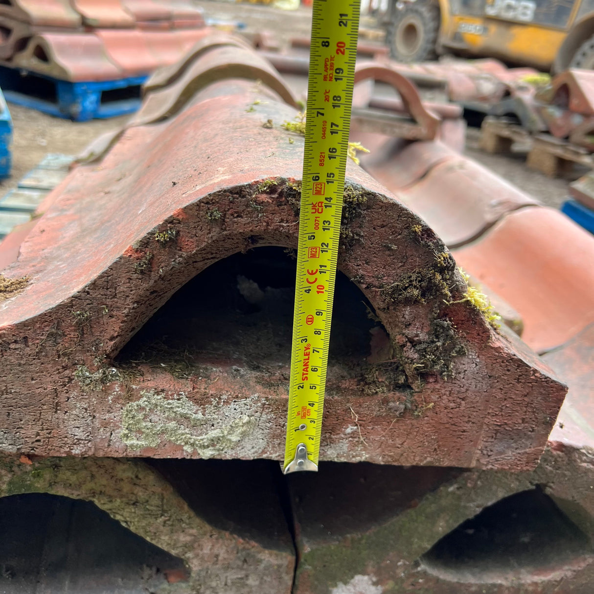 Reclaimed Terracotta Red Wall Coping Brick - Job Lot of 16ft