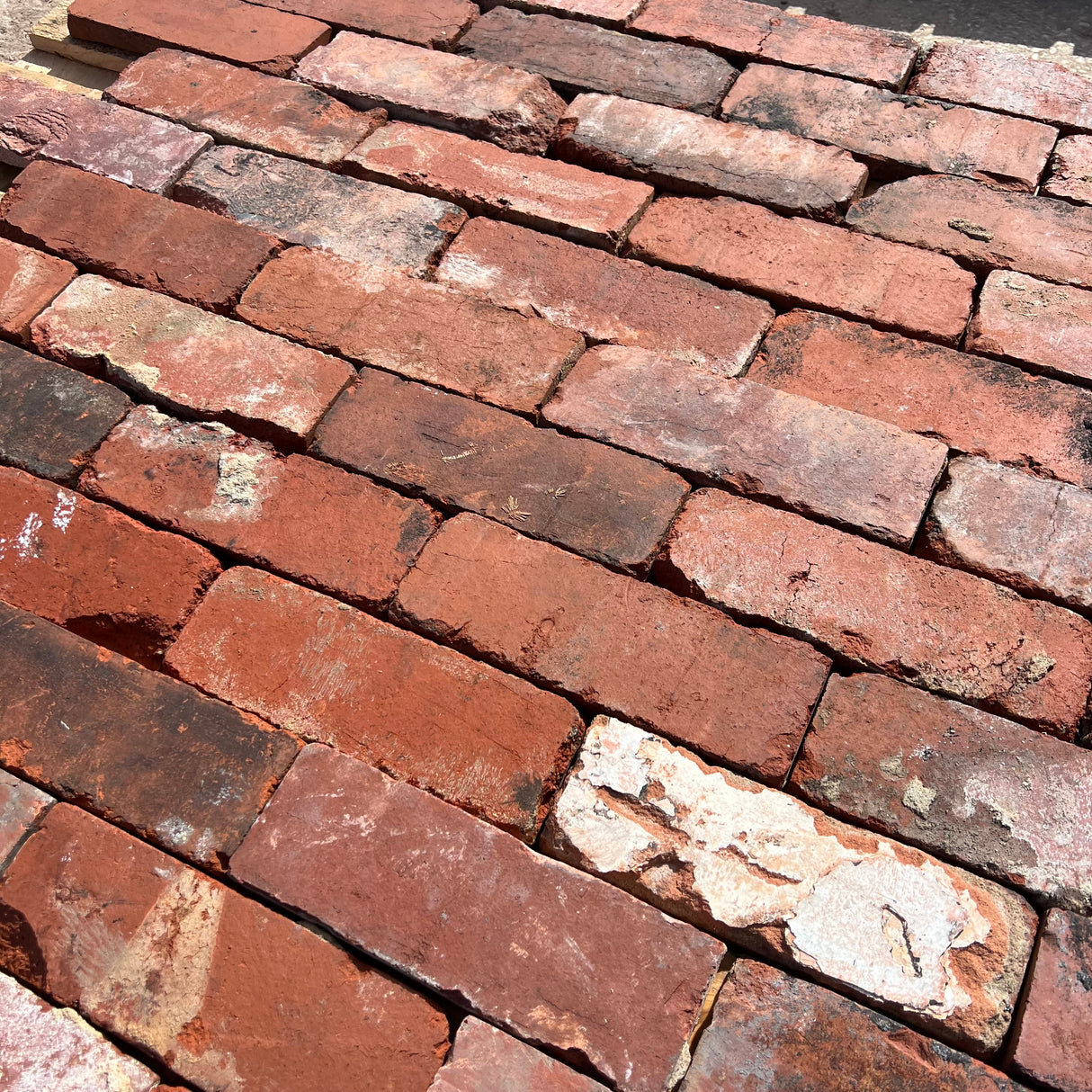 Reclaimed Industrial Blend Brick Slips