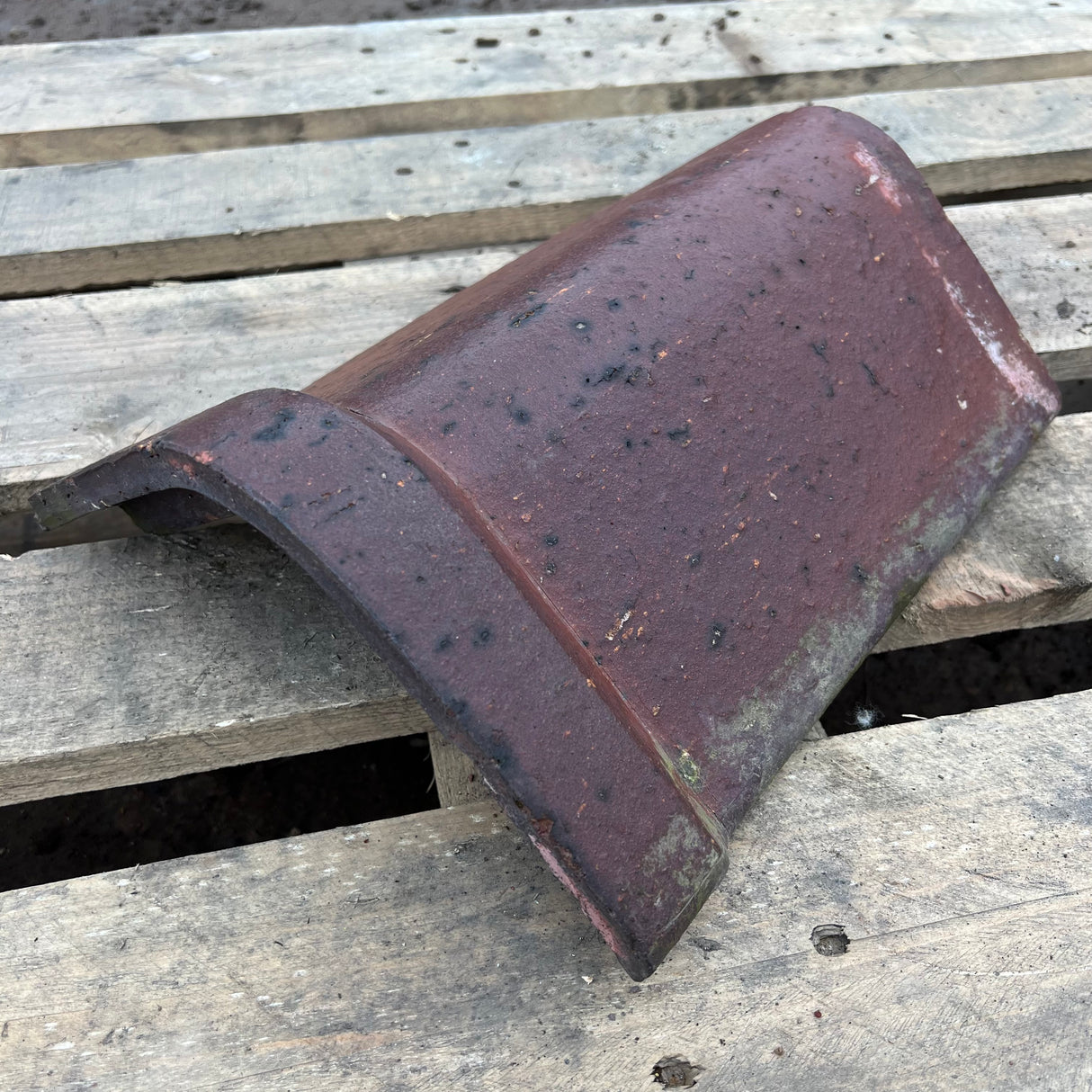 Reclaimed Brindle Blue Hogs Back Clay Roof Ridge Tile