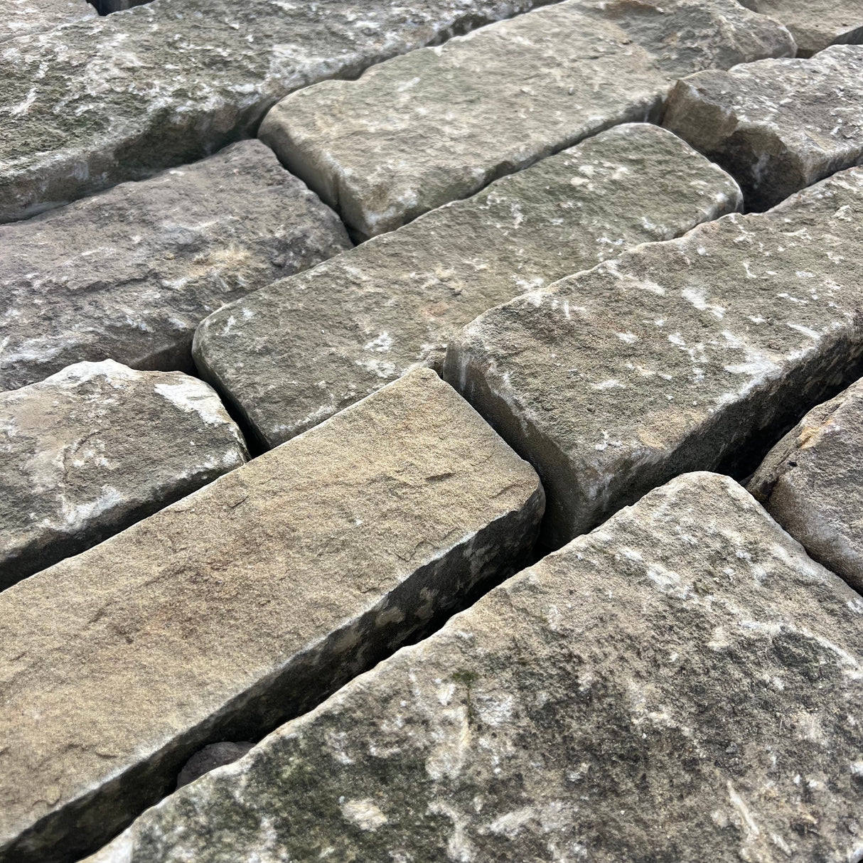 Reclaimed Delph Building Stone - Per SQM
