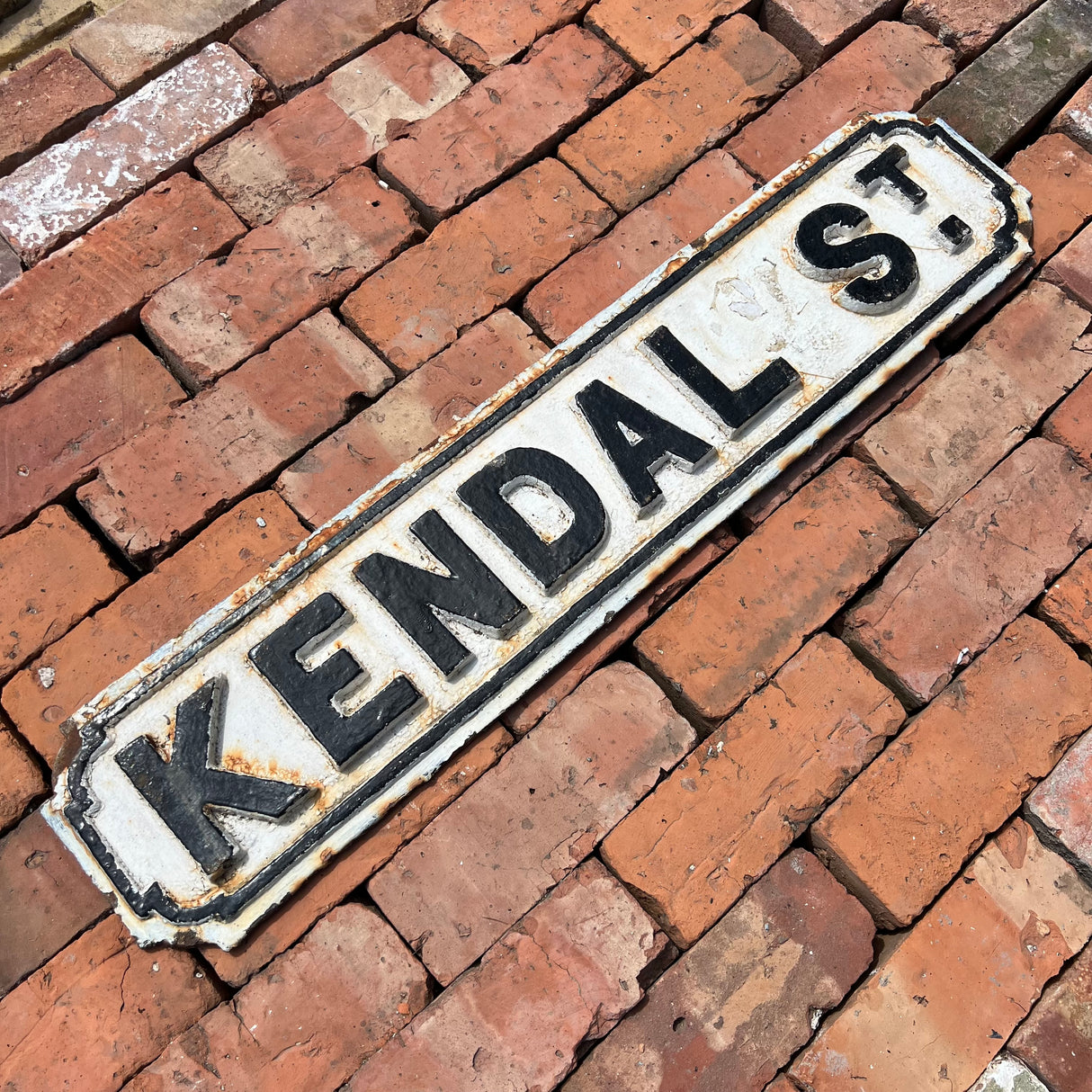 Original Cast Iron ‘Kendal St’ Street Sign