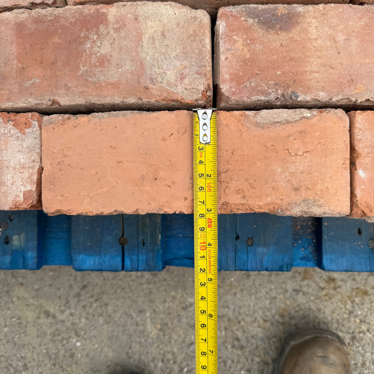 Reclaimed Nottingham Wirecut Imperial Bricks | Pack of 250 Bricks | Free Delivery