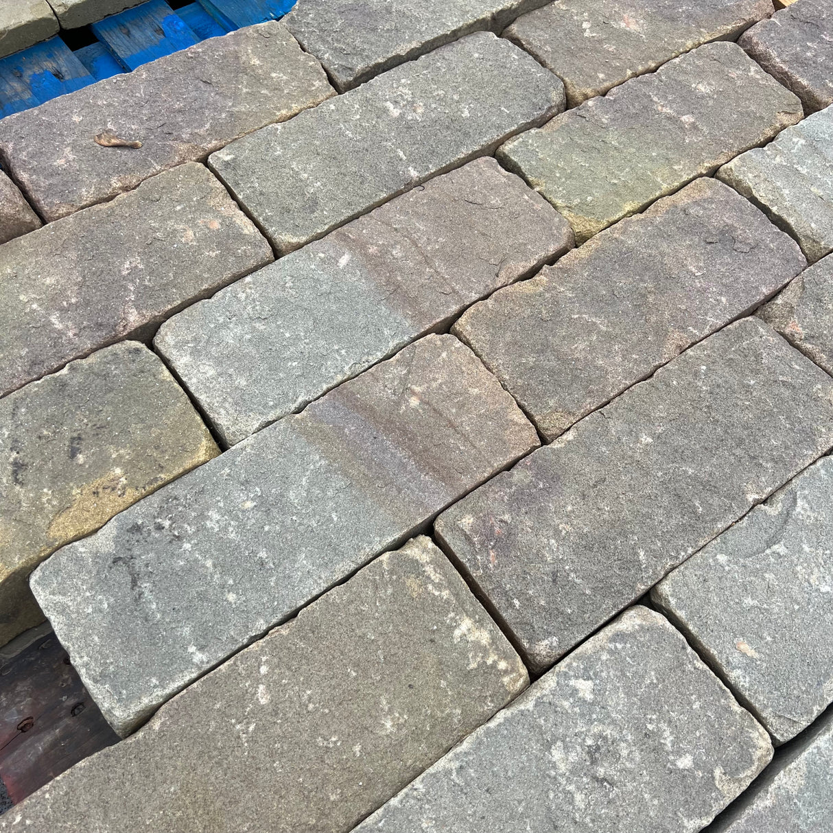 140mm Britannia Aged Tumbled Sandstone Building Stone - Per SQM