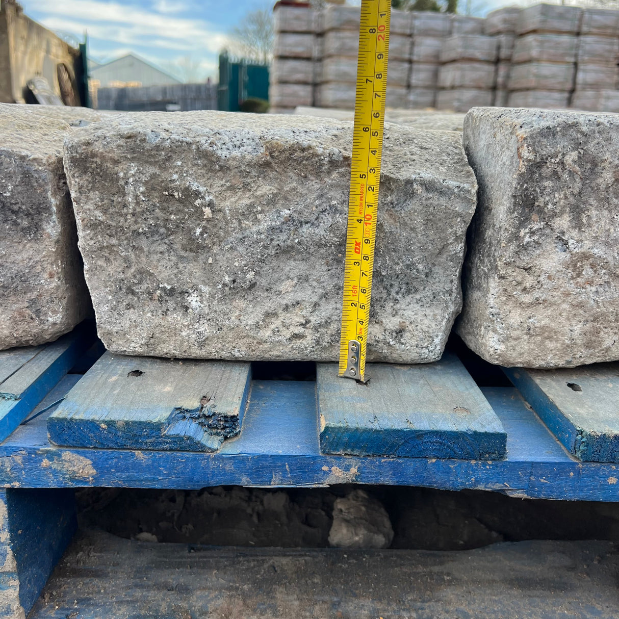 Reclaimed Elongated London Granite Cobble Setts - Bulk Bag