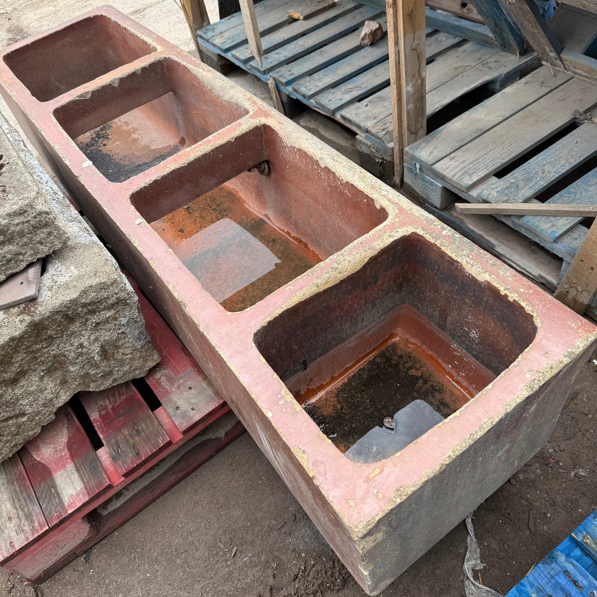 Reclaimed Brown Glazed Trough