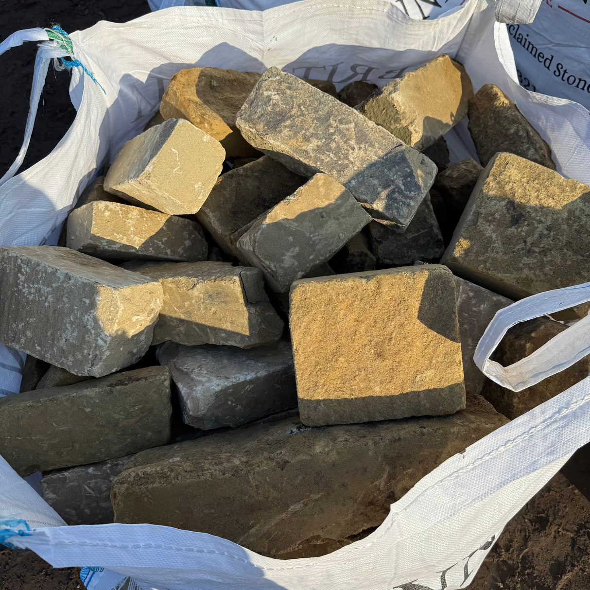 Tumbled Farmhouse Walling Stone - Per Bag