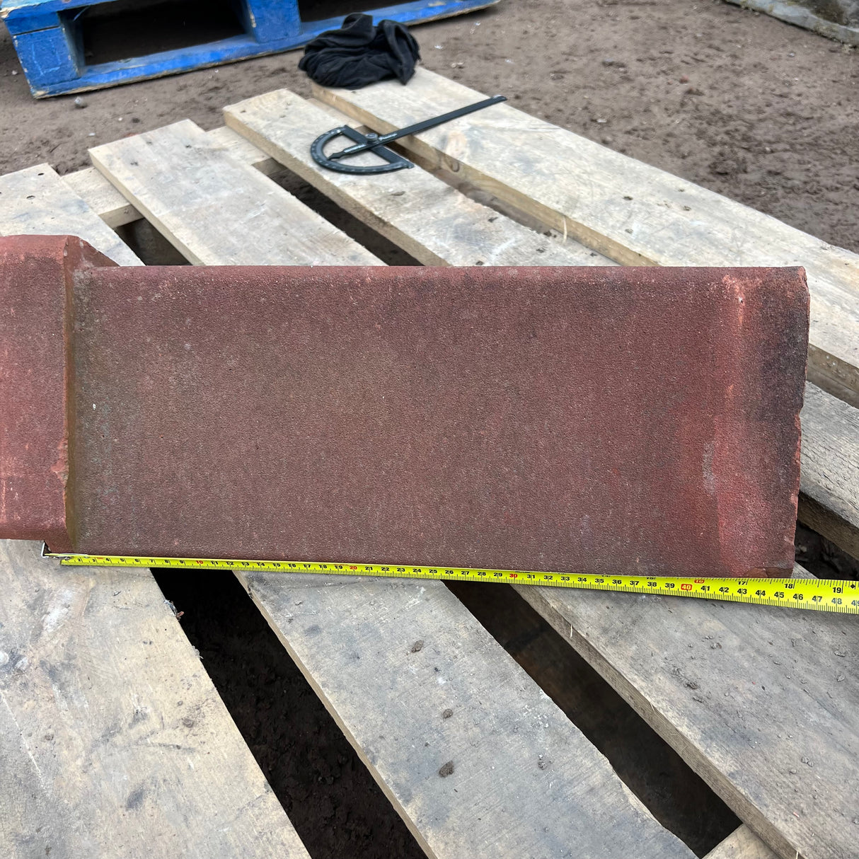 Reclaimed Terracotta Red Triangle Capped Roof Ridge Tile - 85 Degree