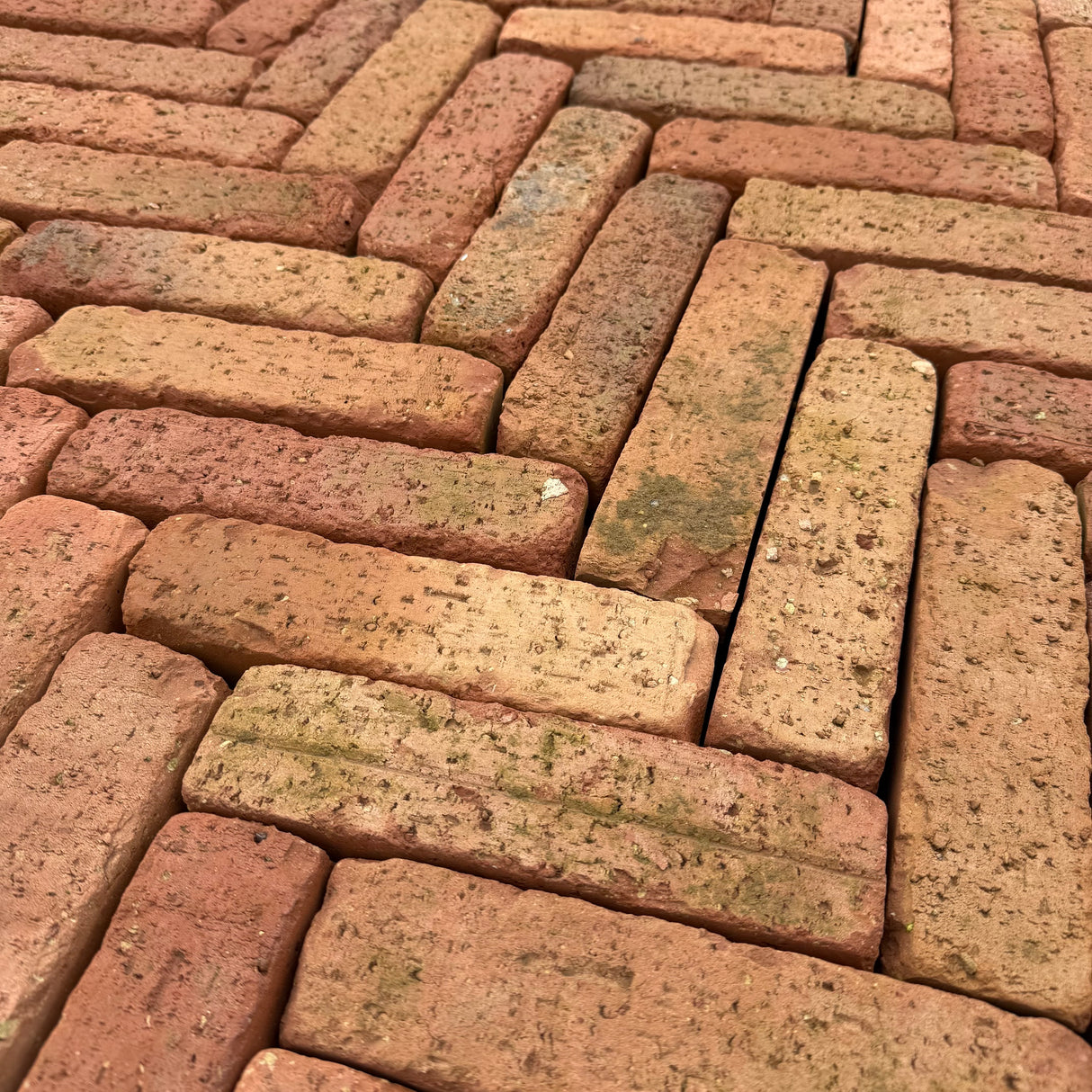 Reclaimed Tumbled Stacker Paving Bricks