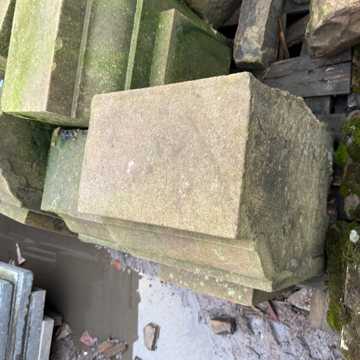 Architectural Stone Corbels - Jobt Lot