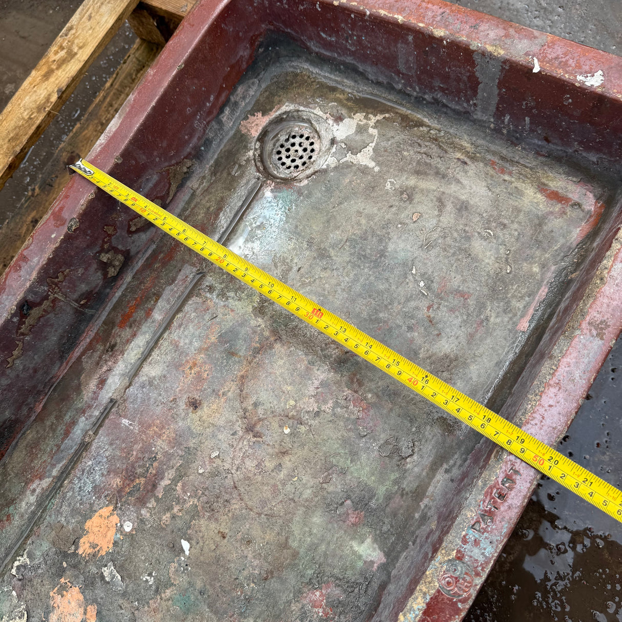 Decorative Glazed Brown Sink