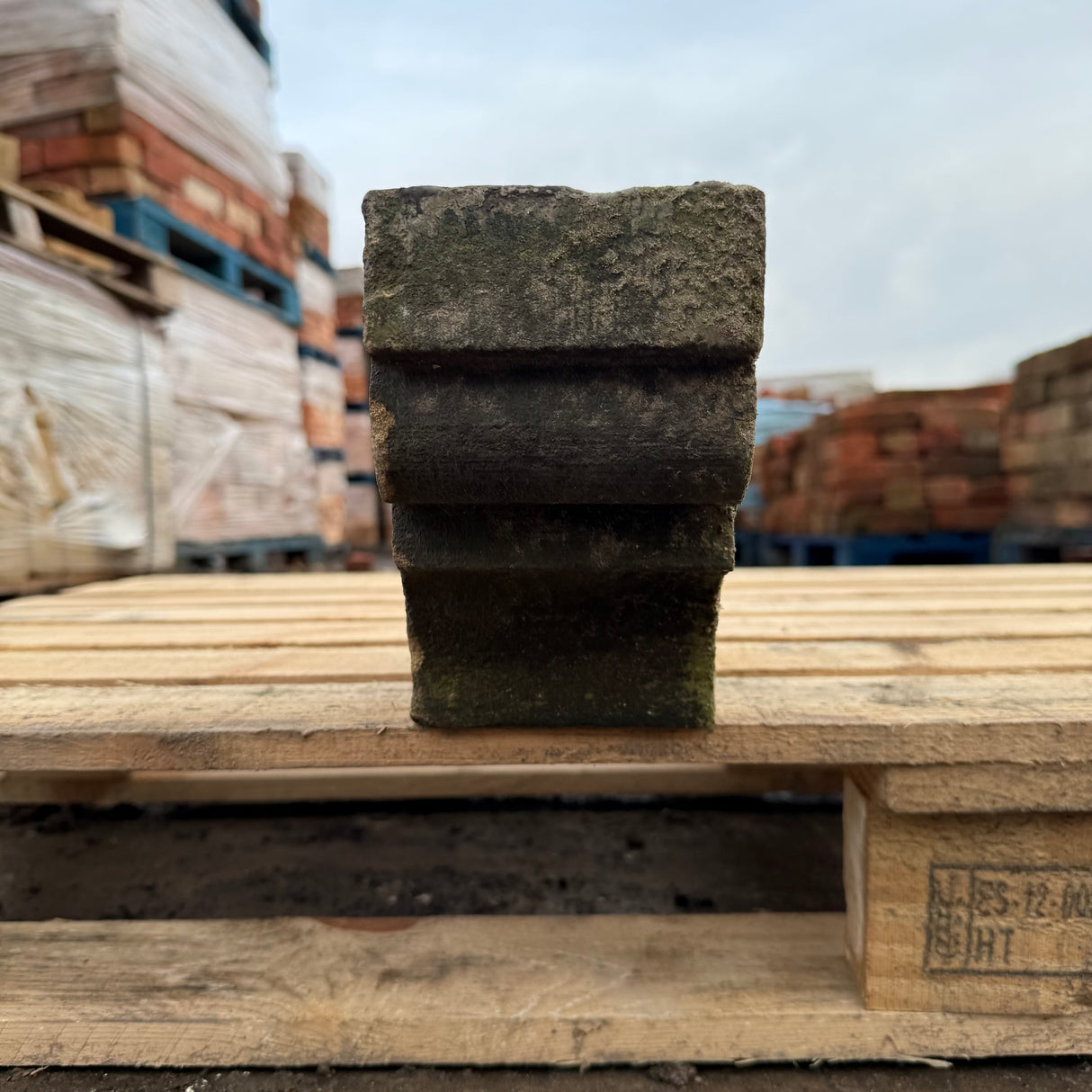 Reclaimed Stone Decorative Corbel