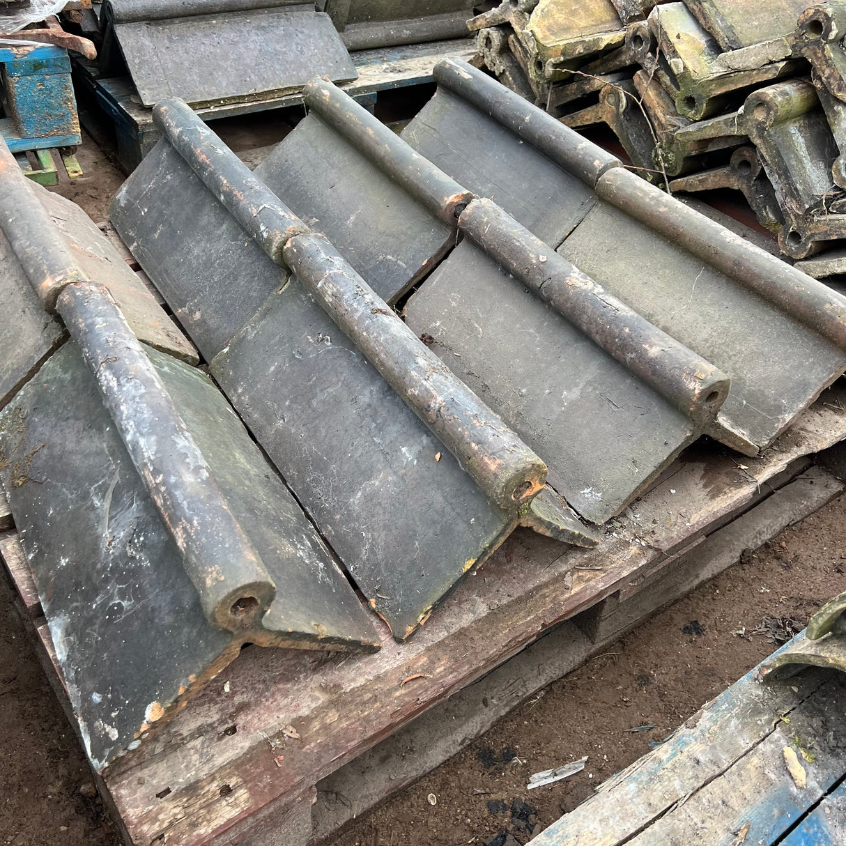 Reclaimed Weathered Blue Roll Top Clay Roof Ridge Tiles - 90 Degree