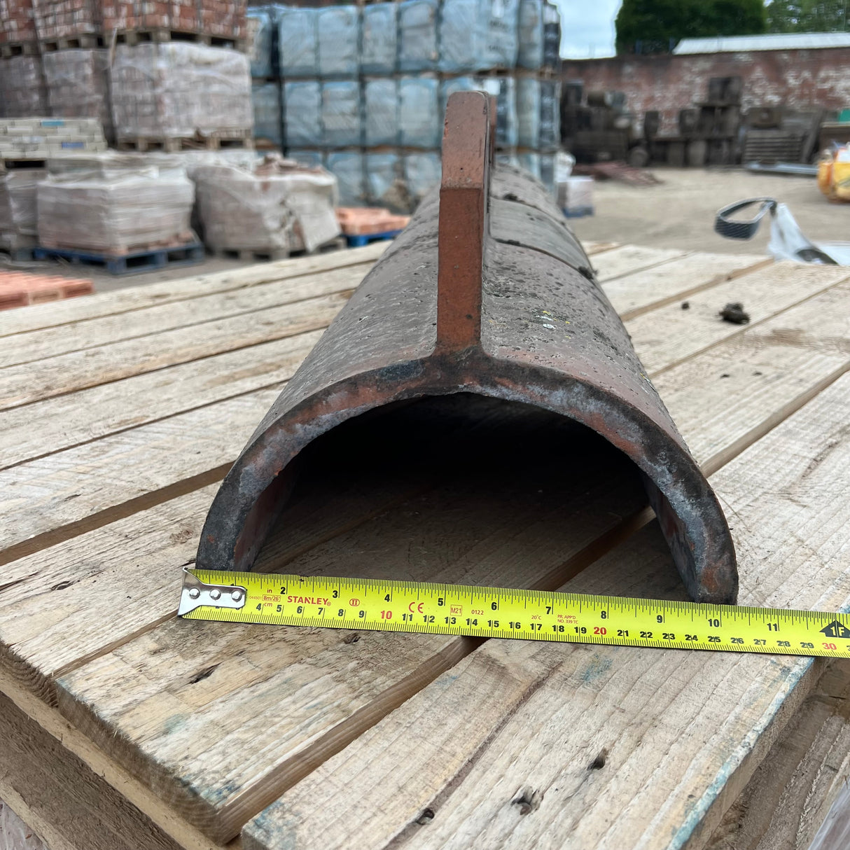 Reclaimed Terracotta Red Half Round Clover Clay Roof Ridge Tile - Job Lot