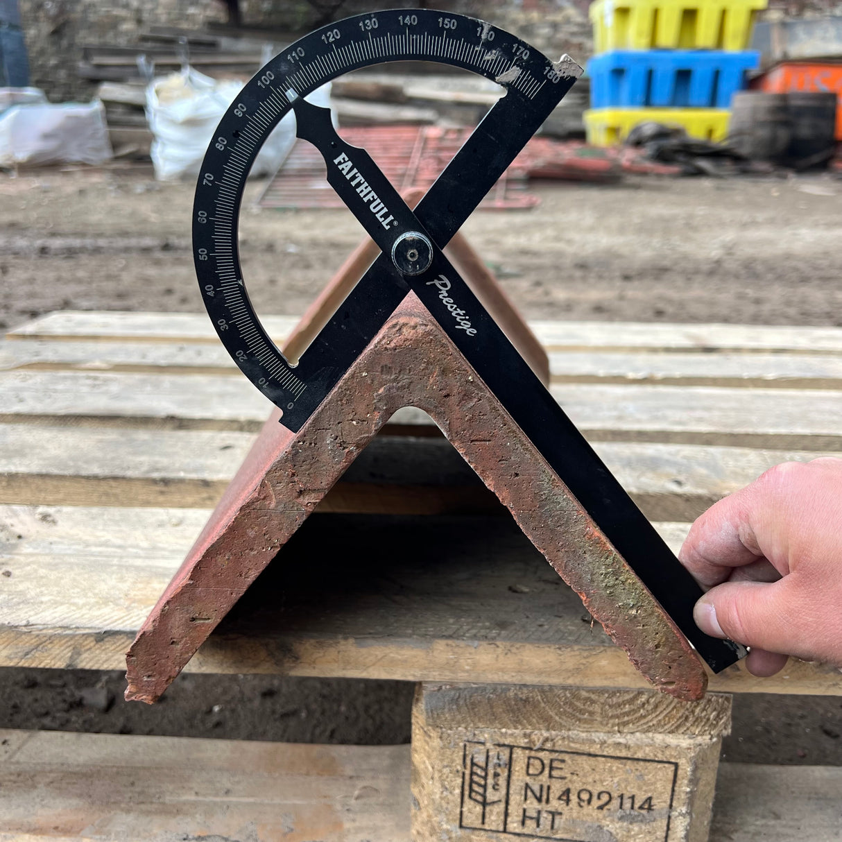 Reclaimed Terracotta Red Triangle Capped Roof Ridge Tile - 85 Degree