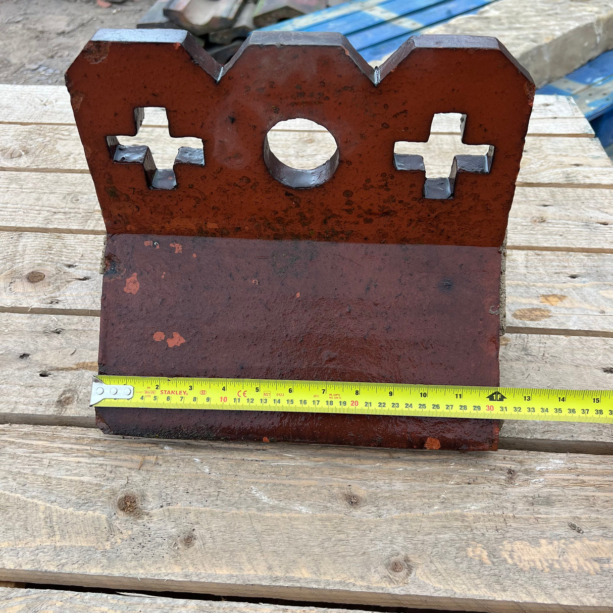 Reclaimed Terracotta Red 12" Crested Clay Roof Ridge Tile - 100 Degree