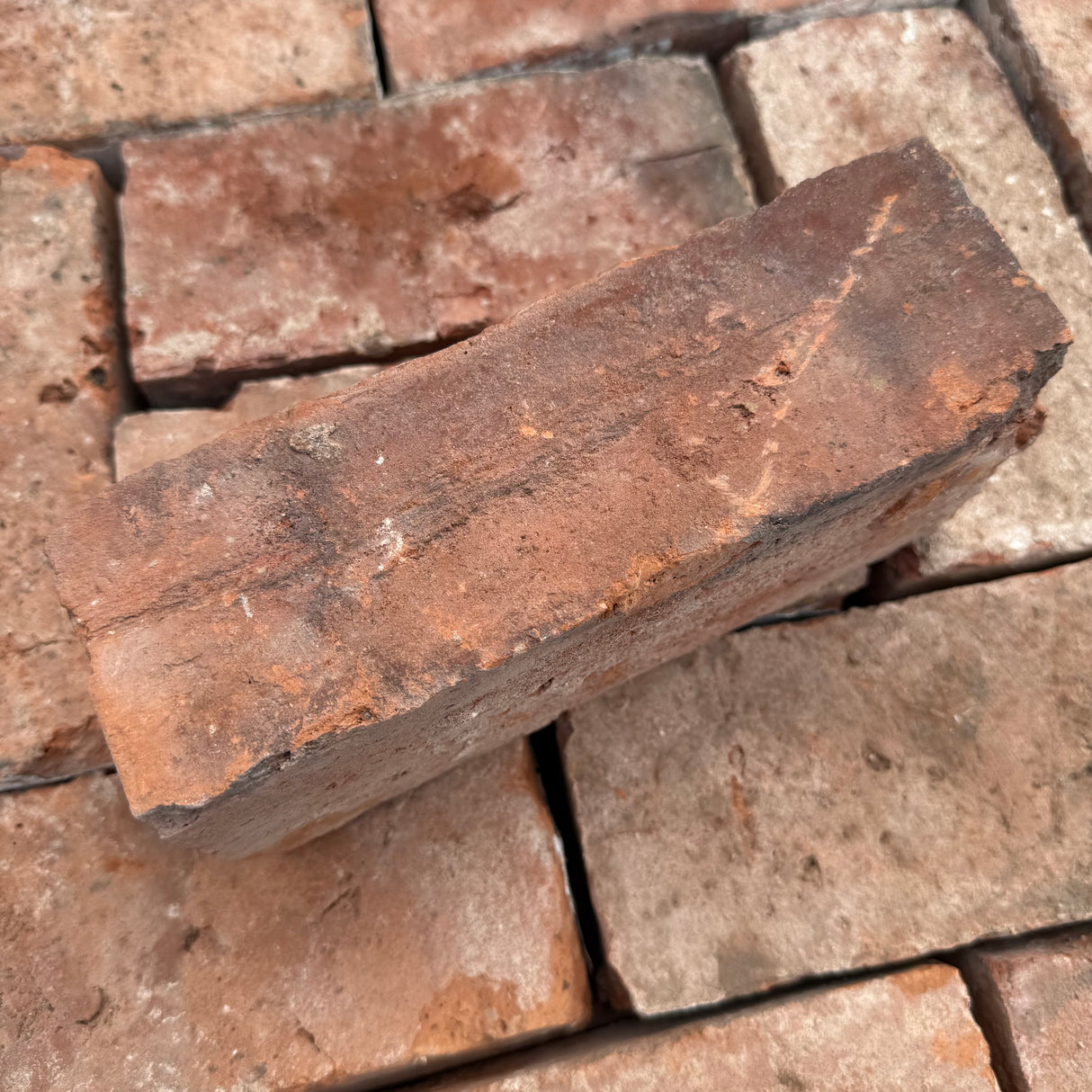 Reclaimed Sutton Coldfield Handmade Brick | Pack of 250 Bricks | Free Delivery