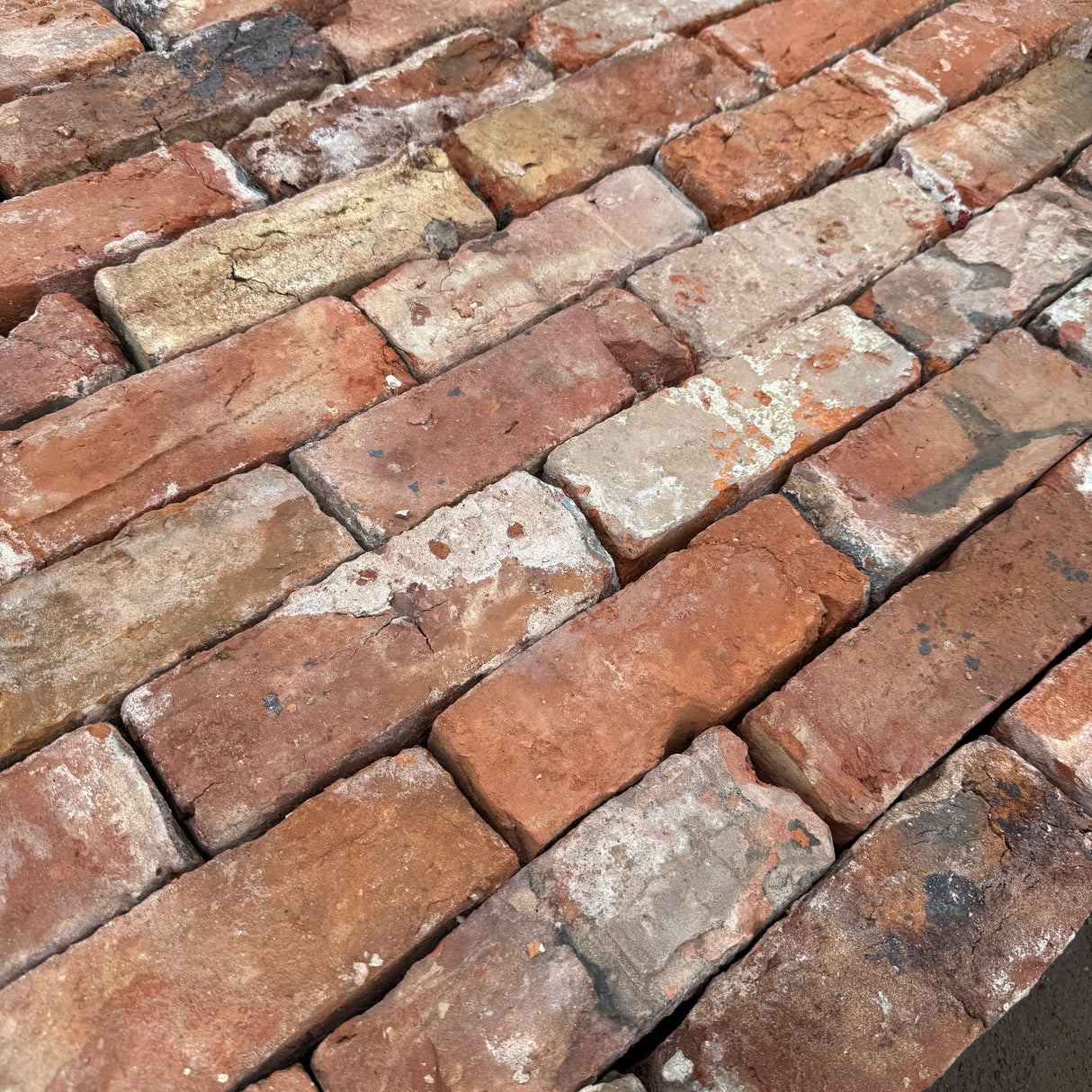 Reclaimed Chester Handmade Bricks | Pack of 250 Bricks | Free Delivery