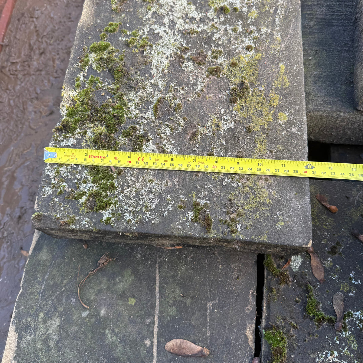 Reclaimed Stone Wall Coping - Job Lot