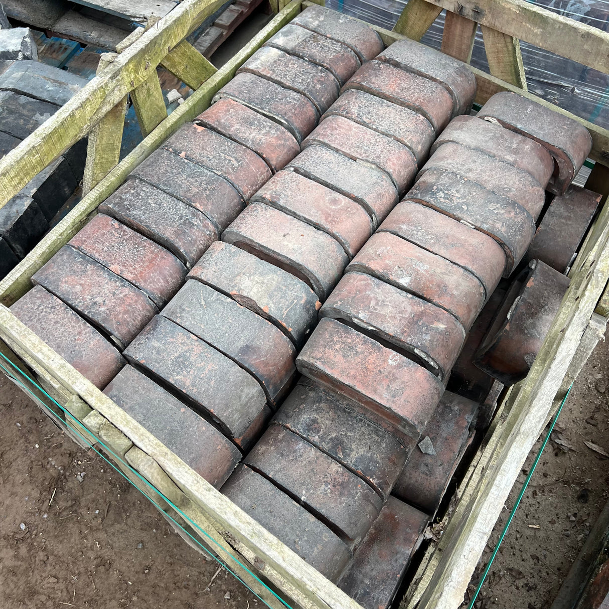 Reclaimed Double Bullnose Bricks